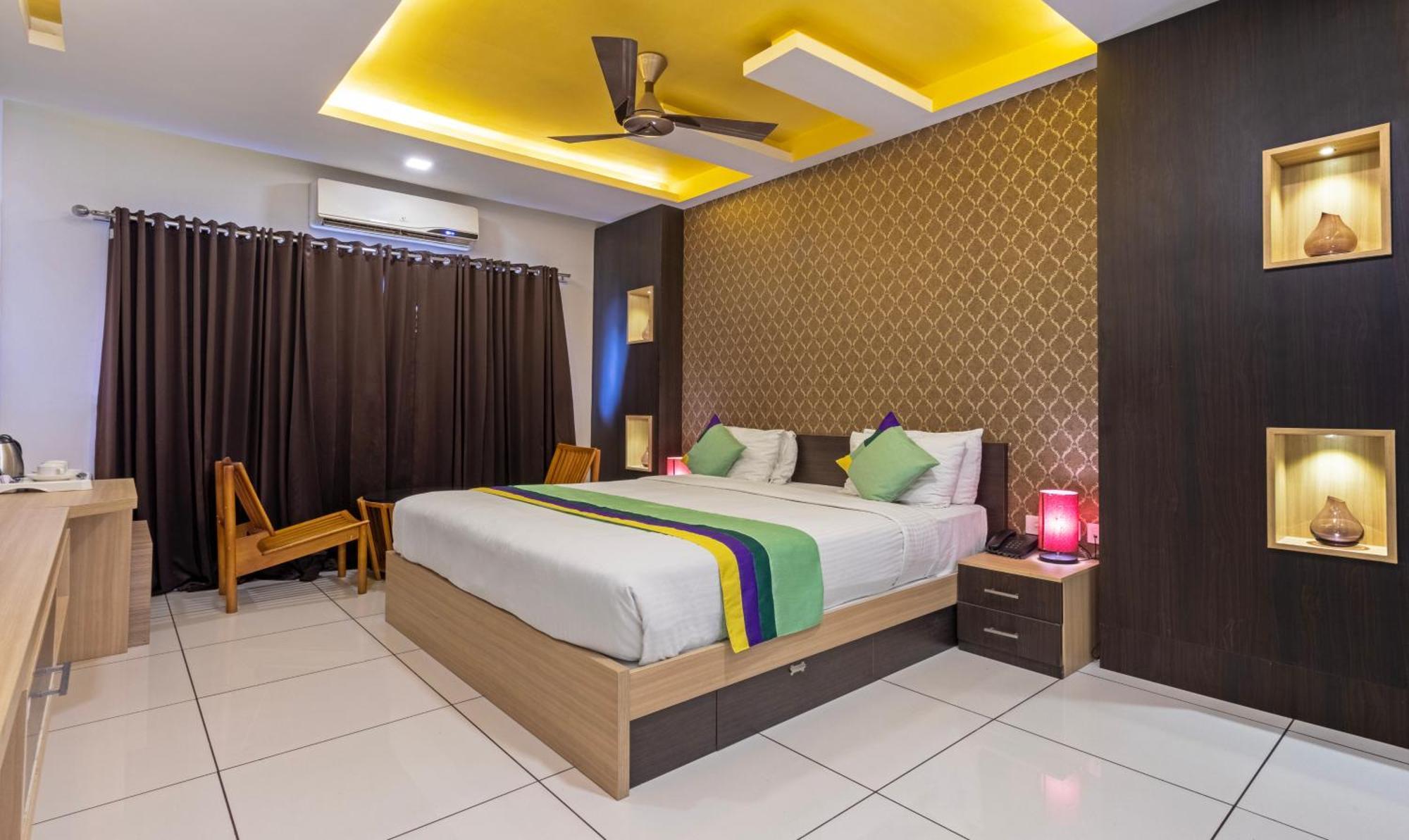 Treebo Grand Canyon By D2V Kochi Exterior photo